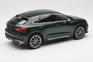 Audi RS Q3 Sportback 8U Green Metallic Minichamps 1:18 155018102 Kov – obrázek 2 z 6