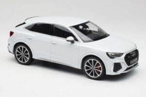 Audi RS Q3 F3 Sportback Glacier White Metallic Minichamps 1:18 155018105 Kov – obrázek 4 z 6
