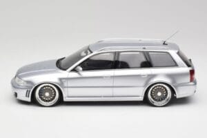Audi RS4 B5 Avant Stříbrný Custom Wheels Otto 1:18 OT521 Pryskyřice – obrázek 3 z 6