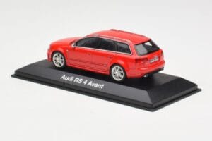 Audi RS4 B7 Avant Červený Minichamps 1:43 5010509213 Kov – obrázek 3 z 4