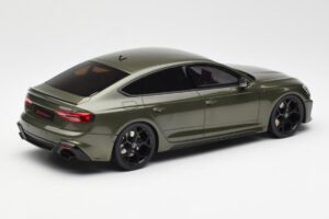Audi RS5 B9 Competition Sportback Zelený GT Spirit 1:18 GT469 Pryskyřice – obrázek 2 z 6