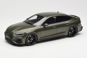 Audi RS5 B9 Competition Sportback Zelený GT Spirit 1:18 GT469 Pryskyřice