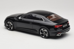 Audi RS5 B9 Coupe Černý GT Spirit 1:18 GT751 Pryskyřice – obrázek 5 z 6