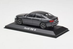 Audi RS6 C6 Daytona Grey Minichamps 1:43 5010810123 Kov – obrázek 3 z 4