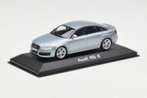 Audi RS6 C6 Monza Silver Minichamps 1:43 5010810113 Kov – obrázek 2 z 4