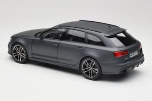 Audi RS6 C7 Avant Matt Grey Minichamps 1:18 110012012 Kov – obrázek 7 z 8