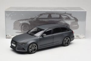 Audi RS6 C7 Avant Matt Grey Minichamps 1:18 110012012 Kov – obrázek 8 z 8