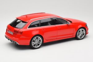 Audi RS6 C7 Avant Červený Minichamps 1:18 110012011 Kov – obrázek 3 z 8