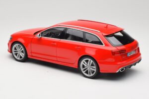 Audi RS6 C7 Avant Červený Minichamps 1:18 110012011 Kov – obrázek 7 z 8