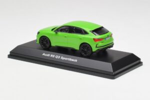 Audi RSQ3 F3 Sportback Zelený Minichamps 1:43 5012013631 Kov – obrázek 3 z 4