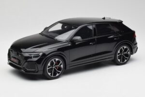 Audi RSQ8 Night Černý GT Spirit 1:18 GT305 Pryskyřice