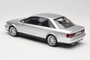 Audi S4 C4 4.2 V8 Crystal Silver Otto 1:18 OT464 Pryskyřice – obrázek 5 z 6