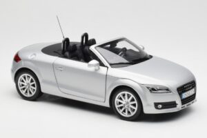 Audi TT 8J Roadster Světle Stříbrný Minichamps 1:18 5010500515 Kov – obrázek 6 z 8