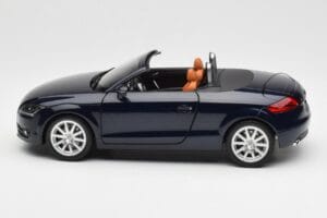 Audi TT 8J Roadster Hlubinně Modrý Minichamps 1:18 5010500525 Kov – obrázek 4 z 8