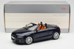 Audi TT 8J Roadster Hlubinně Modrý Minichamps 1:18 5010500525 Kov – obrázek 8 z 8