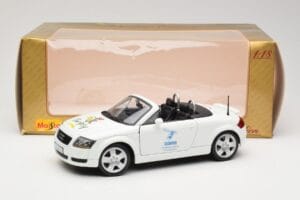 Audi TT 8N Kabriolet Bílý Maisto 1:18 56065 Kov – obrázek 8 z 8