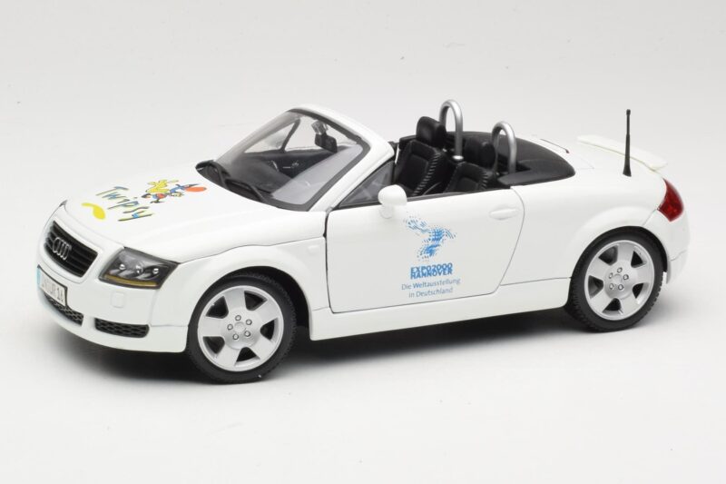 Audi TT 8N Kabriolet Bílý Maisto 1:18 56065 Kov