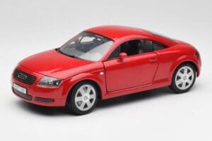 Audi TT 8N Coupe Červený Revell 1:18 89909092 Kov