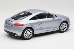 Audi TT 8N RHD Lake Stříbrná Metalíza Minichamps 1:18 150015020 Kov – obrázek 3 z 8