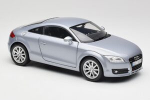 Audi TT 8N RHD Lake Stříbrná Metalíza Minichamps 1:18 150015020 Kov – obrázek 6 z 8
