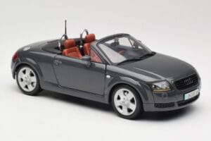 Audi TT 8N Roadster Šedý Maisto 1:18 50346 Kov – obrázek 6 z 8