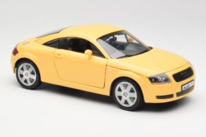 Audi TT 8N Žlutý Revell 1:18 08954-M1 Kov – obrázek 6 z 8