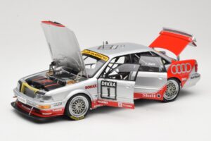 Audi V8 DTM #1 Team AZR F. Biela DTM Champion 1992 Minichamps 1:18 100921001 Kov – obrázek 2 z 8