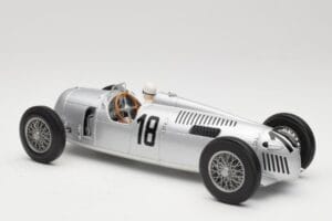Auto Union Typ C #18 B. Rosemeyer Internationales Eifelrennen Nürburgring Winner 1936 Minichamps 1:18 155361018 Kov – obrázek 5 z 6
