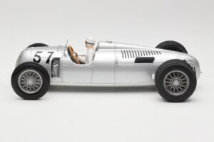 Auto Union Type C #57 H. Stuck Winner Shelsley Walsh Hill Climb 1936 Minichamps 1:18 155361057 Kov – obrázek 3 z 6