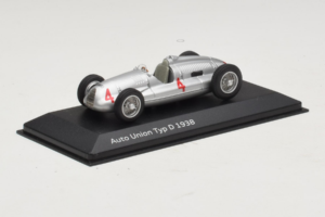Auto Union Typ D #4 Stříbrný Minichamps 1:43 5030900703-R1 Kov – obrázek 2 z 4