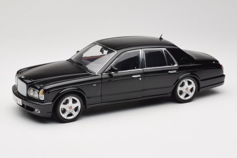 Bentley Arnage R Černý Minichamps 1:18 100139071 Kov