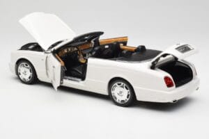 Bentley Azure Glacier White Minichamps 1:18 100139502 Kov – obrázek 5 z 8