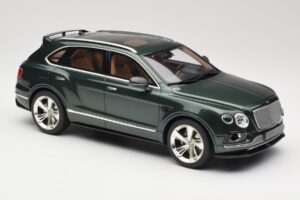 Bentley Bentayga Styling Pack Zelený GT Spirit 1:18 GT133 Pryskyřice – obrázek 4 z 6