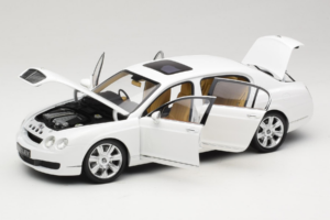 Bentley Continental Flying Spur Bílý Minichamps 1:18 100139461 Kov – obrázek 2 z 8