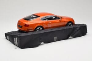 Bentley Continental GT Orange Metallic Minichamps 1:18 100139921 Kov – obrázek 3 z 8