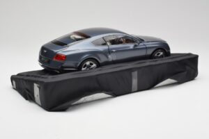 Bentley Continental GT Thunder Šedý Minichamps 1:18 BL835 – obrázek 3 z 8