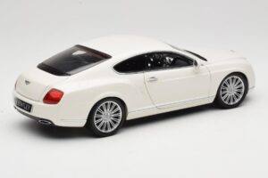 Bentley Continental GT Bílý Minichamps 1:18 100139621 Kov – obrázek 3 z 8