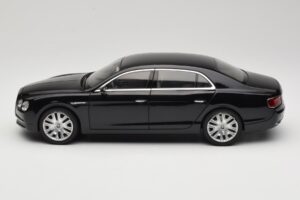 Bentley Flying Spur W12 Diamond Black Kyosho 1:18 08891DBK Kov – obrázek 4 z 8
