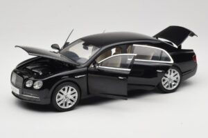 Bentley Flying Spur W12 Onyx Black Kyosho 1:18 08891NX Kov – obrázek 2 z 8