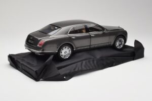 Bentley Mulsanne Brodgar Metallic Minichamps 1:18 BL843 Kov – obrázek 3 z 8