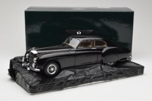 Bentley R-Type Continental Black Metallic Minichamps 1:18 100139420 Kov – obrázek 8 z 8