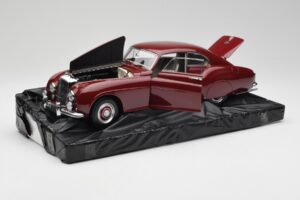 Bentley R-Type Continental Tudor Červený Minichamps 1:18 100139421 Kov – obrázek 2 z 8