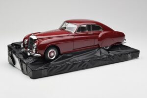 Bentley R-Type Continental Tudor Červený Minichamps 1:18 100139421 Kov