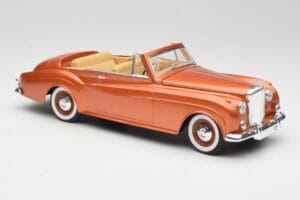 Bentley Type S2 Mulliner Kabriolet Tudor Oranžový Metalíza Solido 1:18 8007 Kov – obrázek 6 z 8