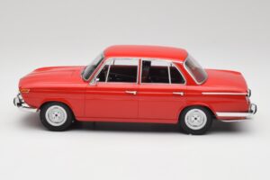 BMW 1800 Ti Karmínový Červený Minichamps 1:18 107024001 Kov – obrázek 3 z 6
