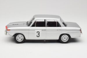 BMW 1800 TiSA #3 D. Glemser / J. Ickx 24 Hours of Spa 1965 Minichamps 1:18 155652903 Kov – obrázek 3 z 6