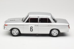 BMW 1800 TiSA #6 J. Munaron / K. Eppelein 24 Hours of Spa 1965 Minichamps 1:18 155652906 Kov – obrázek 3 z 6