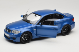 BMW 1M Coupe E82 Blue Metallic Minichamps 1:18 110020025 Kov – obrázek 2 z 8