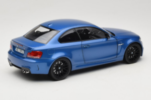 BMW 1M Coupe E82 Blue Metallic Minichamps 1:18 110020025 Kov – obrázek 3 z 8