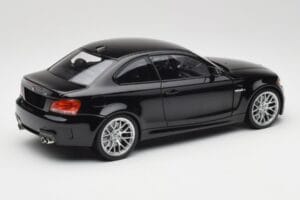 BMW 1M Coupe E82 Black Metallic Minichamps 1:18 110020021 Kov – obrázek 3 z 8